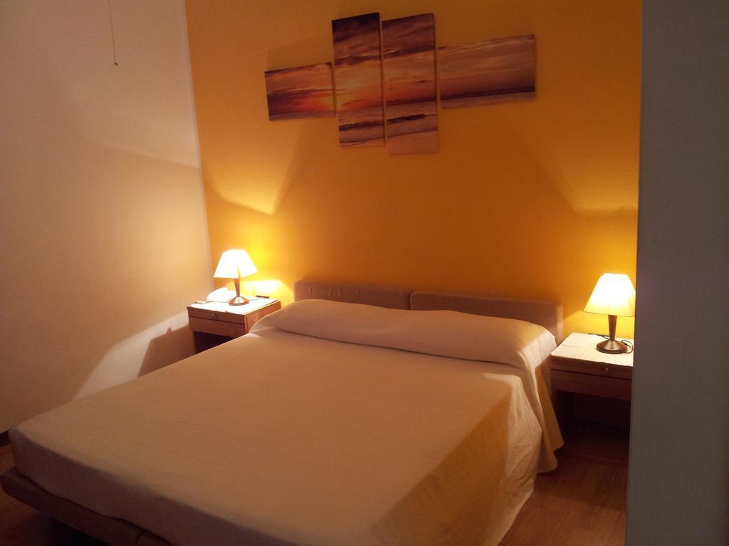 Hotel Moreri Grado Pokoj fotografie