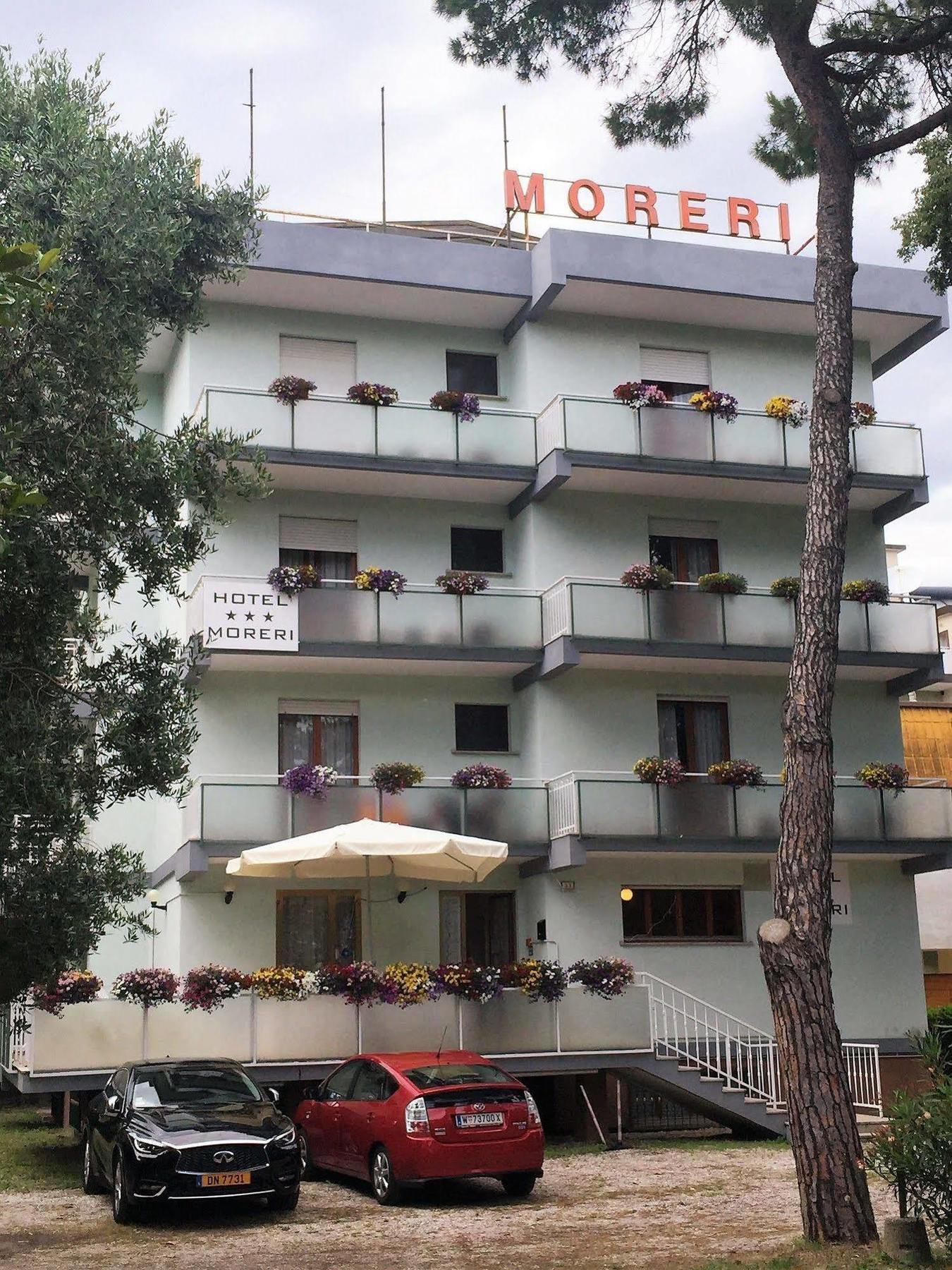 Hotel Moreri Grado Exteriér fotografie