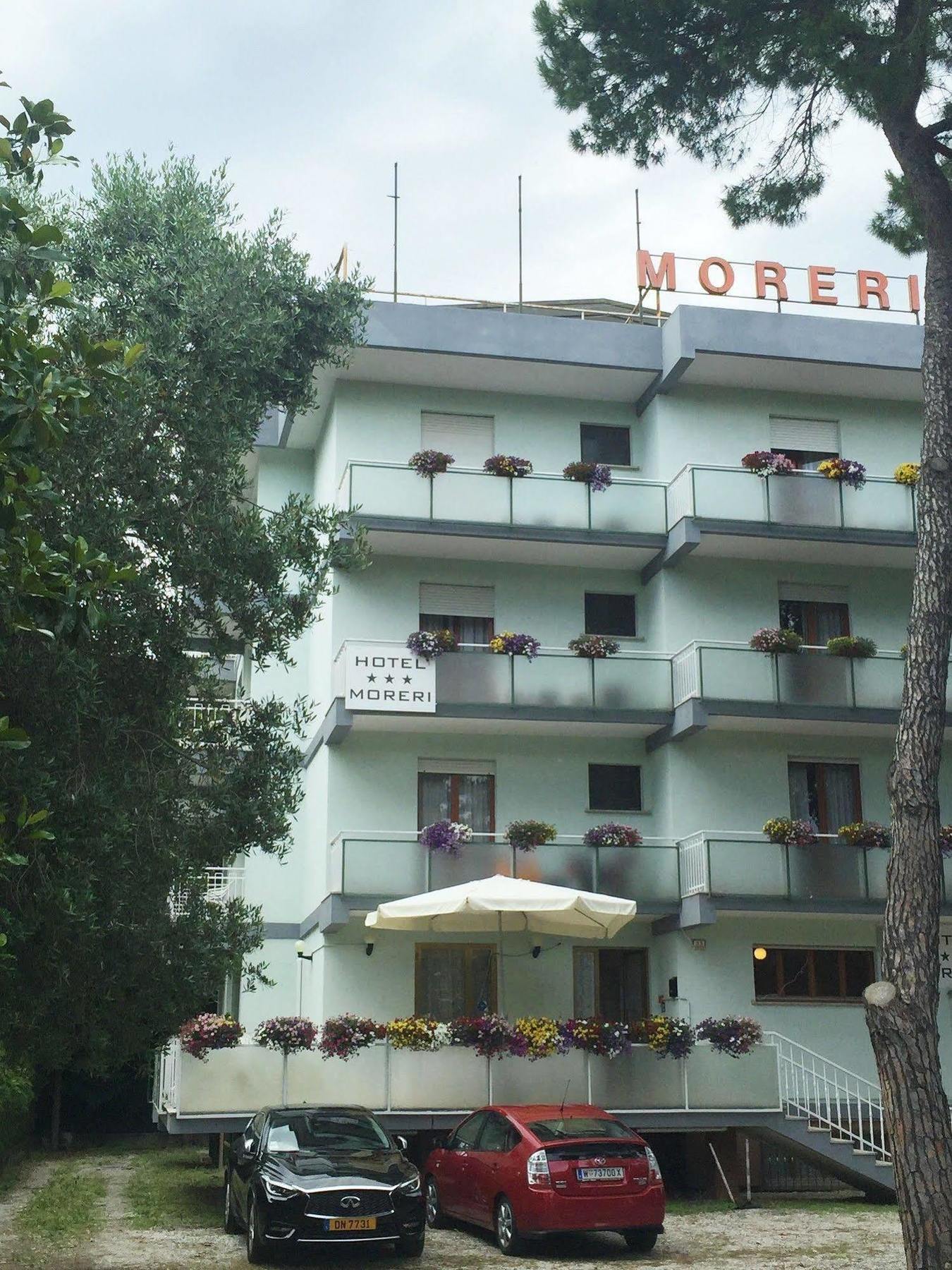Hotel Moreri Grado Exteriér fotografie